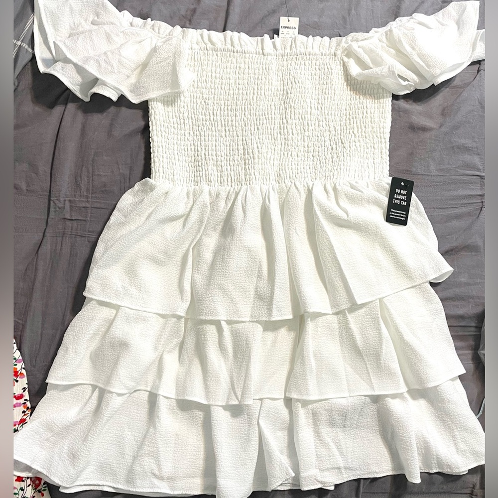 EXPRESS White colored Off the Shoulder Ruffle Tiered Dress, Size L NWT - Picture 4 of 13